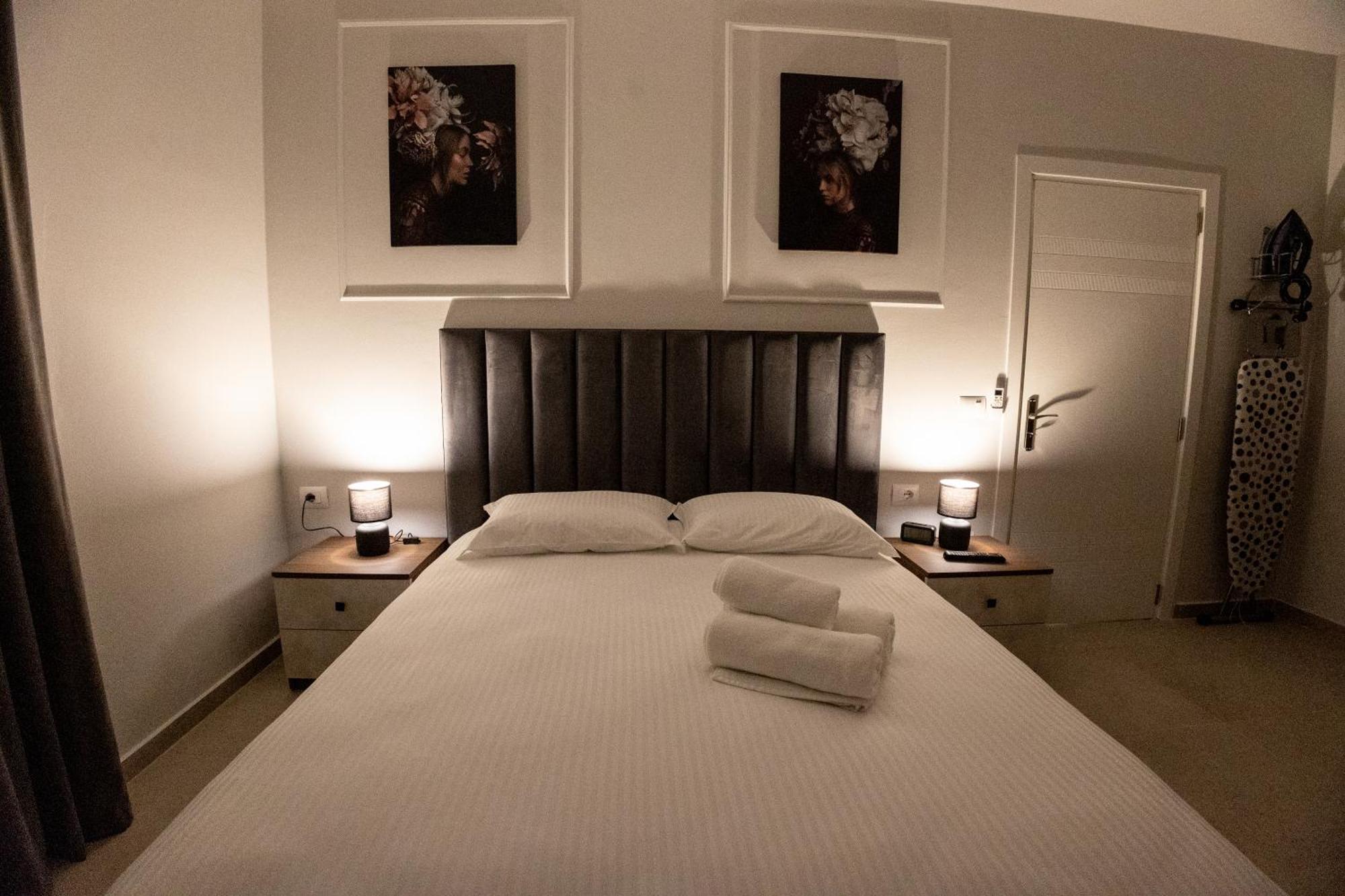 Tirana Days Free Parking Apartment Ngoại thất bức ảnh