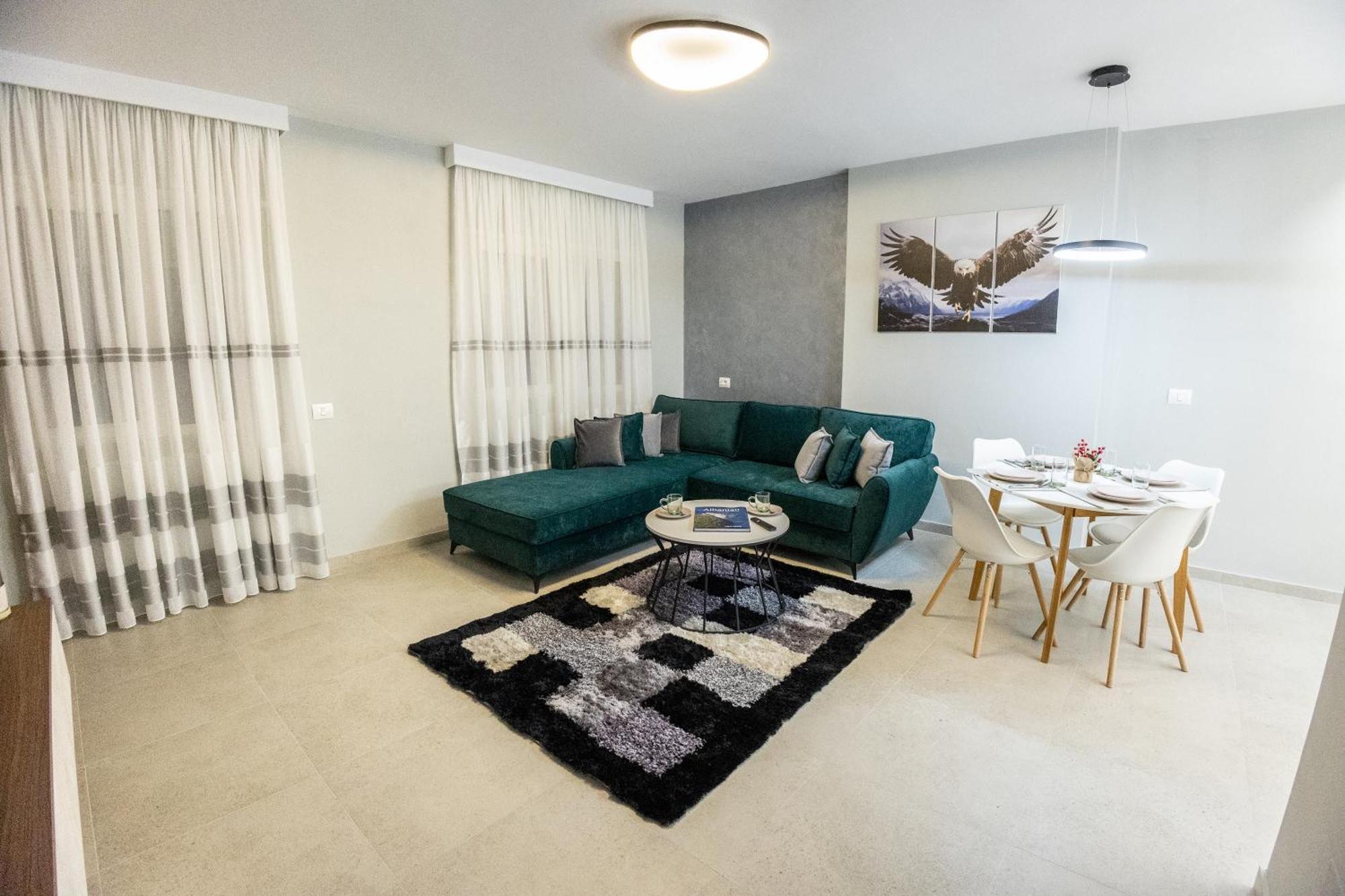 Tirana Days Free Parking Apartment Ngoại thất bức ảnh