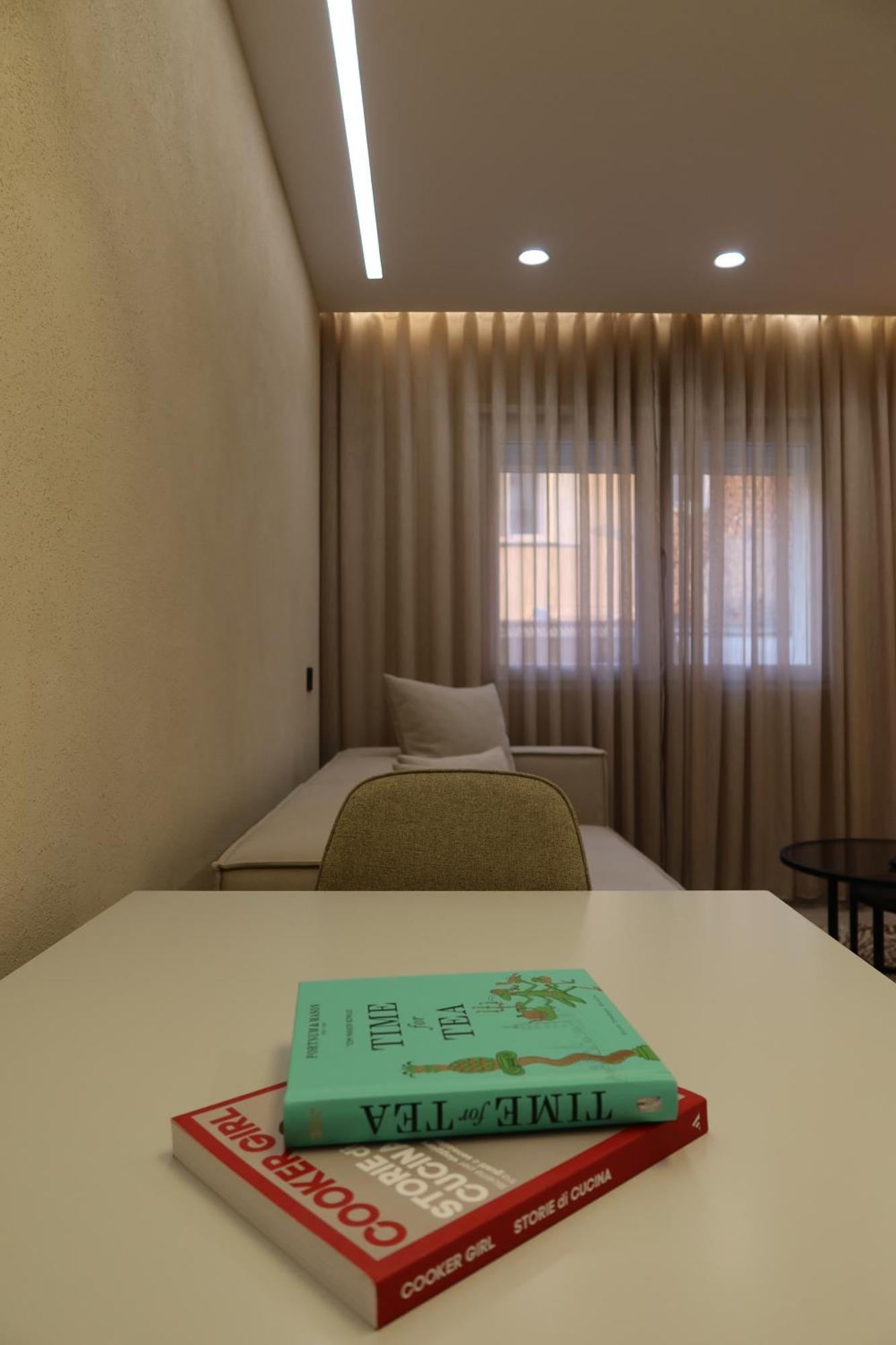 Tirana Days Free Parking Apartment Ngoại thất bức ảnh