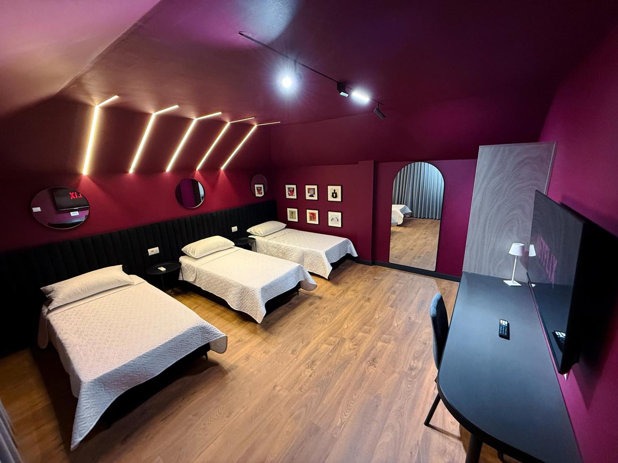 Tirana Days Free Parking Apartment Ngoại thất bức ảnh
