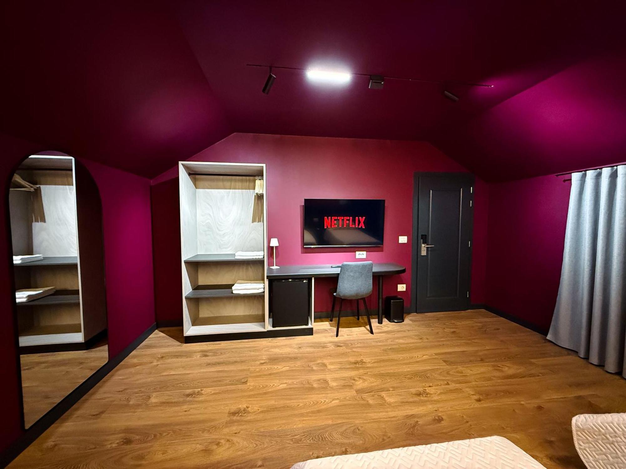 Tirana Days Free Parking Apartment Phòng bức ảnh